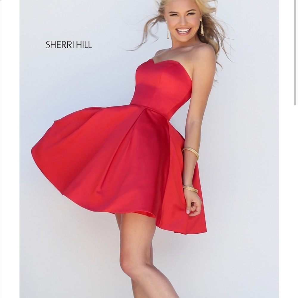 Red Sherri Hill Strapless Homecoming Dress
